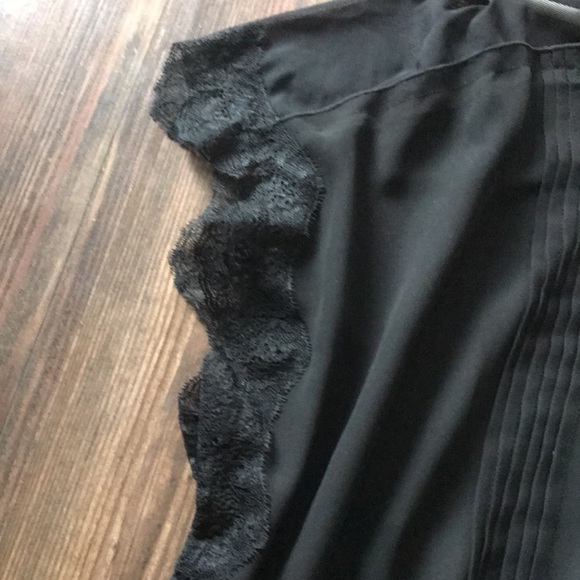 Guess sheer blouse - Picture 3 of 5